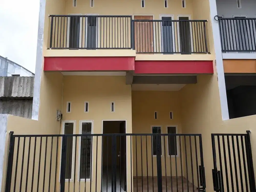 Rumah 2 Lantai Lokasi Strategis Tanpa BI Checking di Surabaya