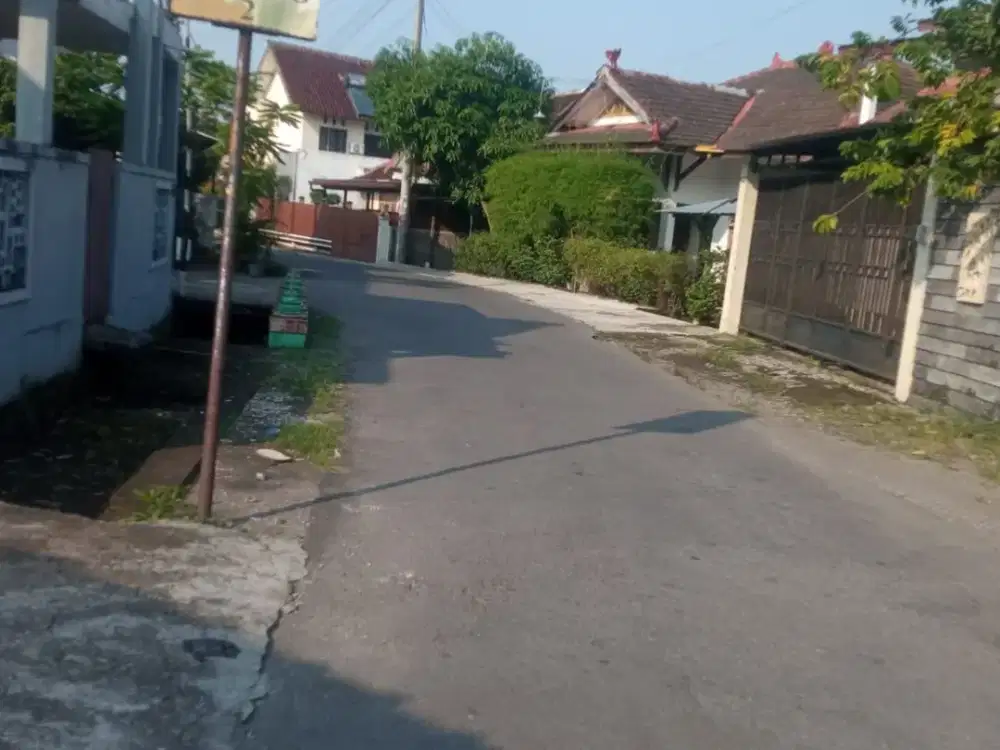 Rumah Siap Huni Rp2,5 Miliar Nego Dekat UGM, Bangunan 321 m² + Basement