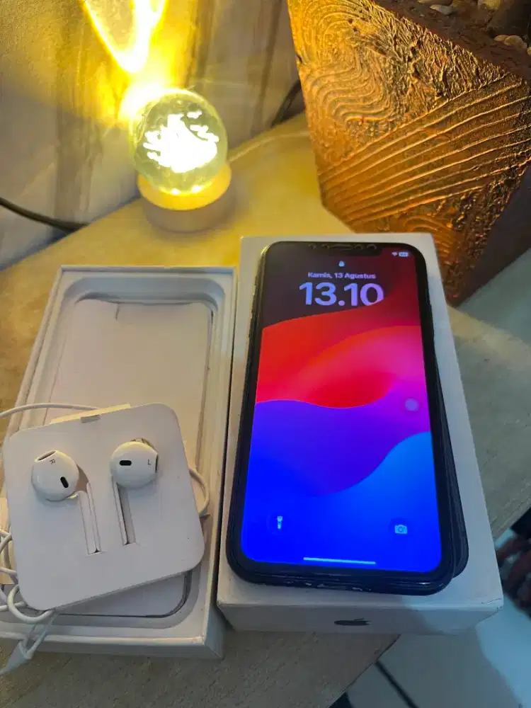 iPhone 11 65GB Inter Black