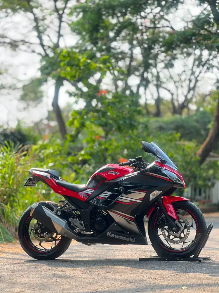 KAWASAKI NINJA 250 FI SE ABS OLD MERAH 2017 KM 1K PAJAK PANJANG SUPERB