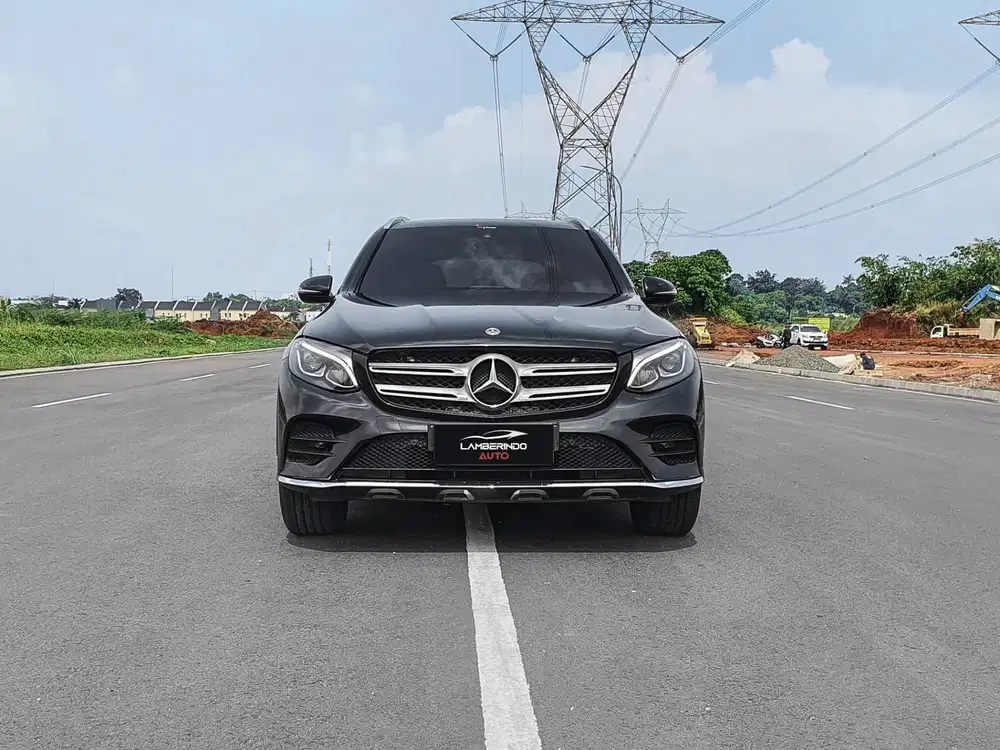 MERCEDES BENZ GLC200 AMG LINE 2.0 TURBO 2018 PANORAMIC SUNROOF