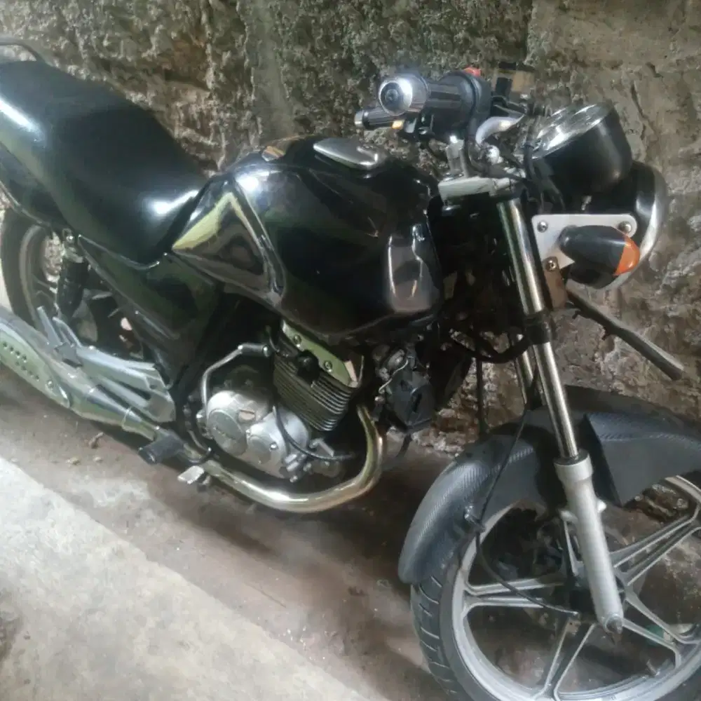 Suzuki thunder 125 tahun 2007 pajak hidup
