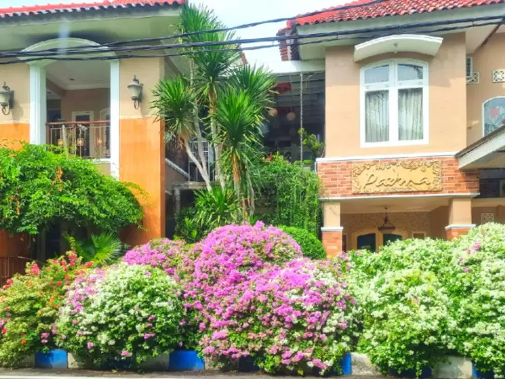 Dijual 3 rumah jadi 1, Taman, Sidoarjo