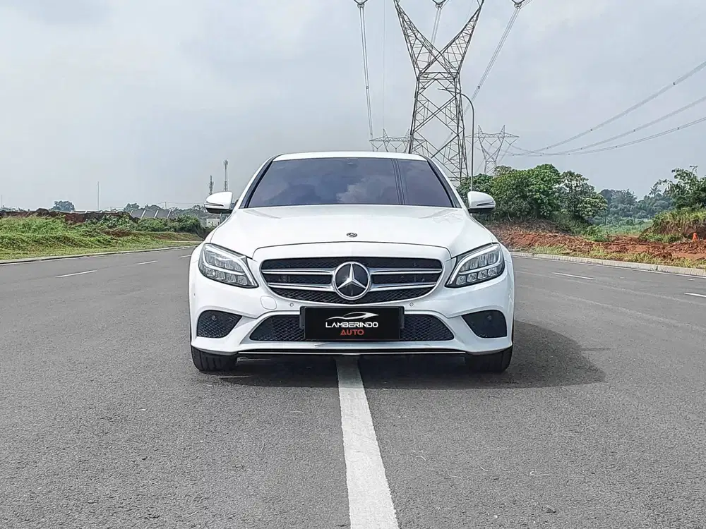 MERCEDES BENZ C200 EQ BOOST 1.5 TURBO 2019 W205 FACELIFT LOW ODO