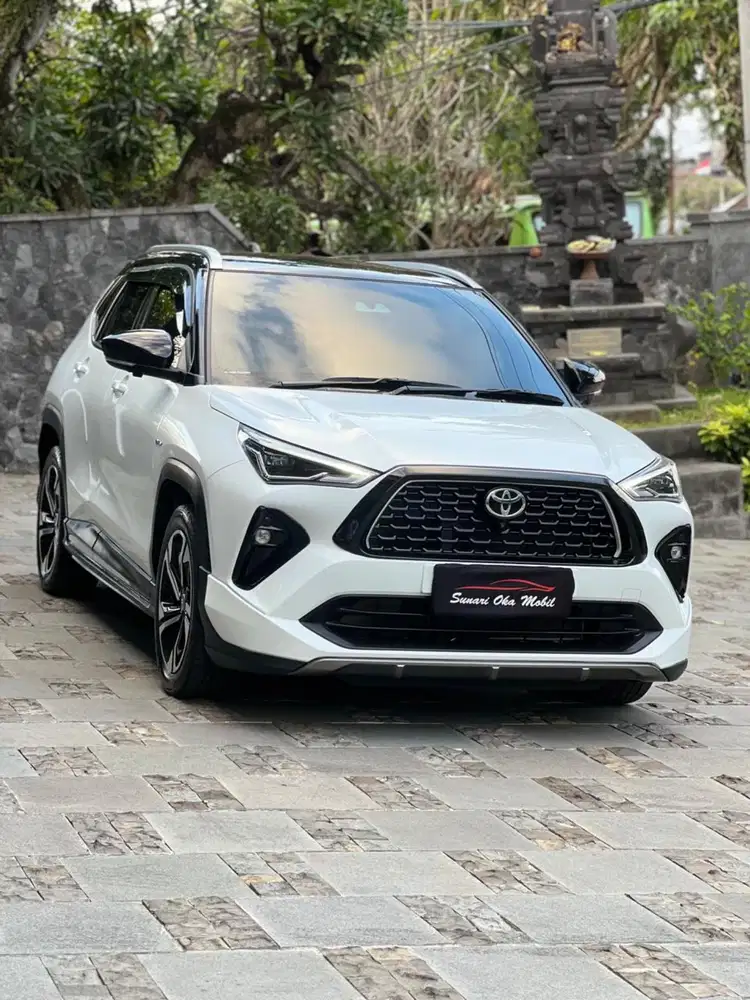 Yaris Cross GR Hybrid 2023 Asli Bali Low KM 11rb