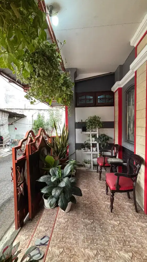 Dijual rumah siap huni belakang Polsek pedurungan