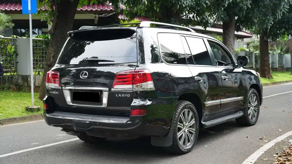 Lexus LX570 2012 Bensin