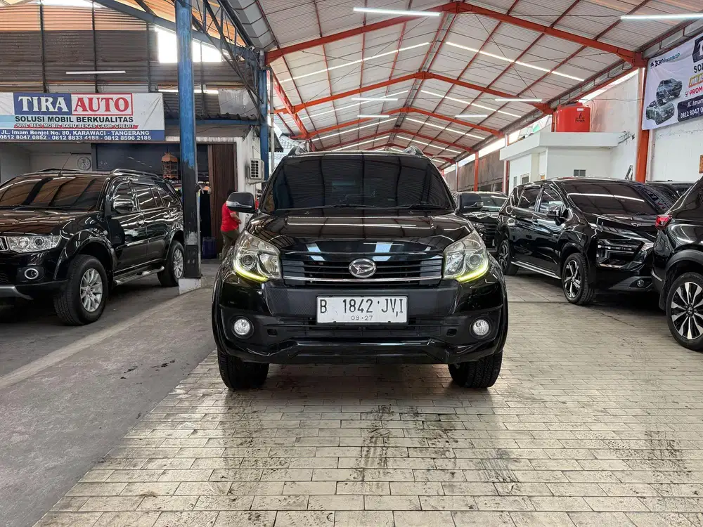 Daihatsu Terios R AT Matic CVT 2016 Hitam kondisi memuaskan
