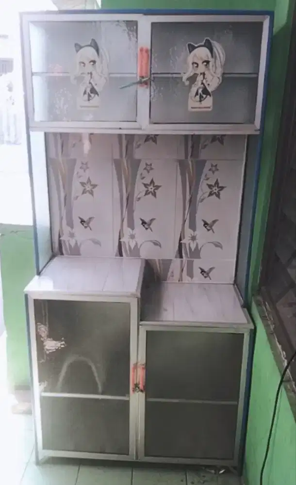 Rak piring aluminium kramik