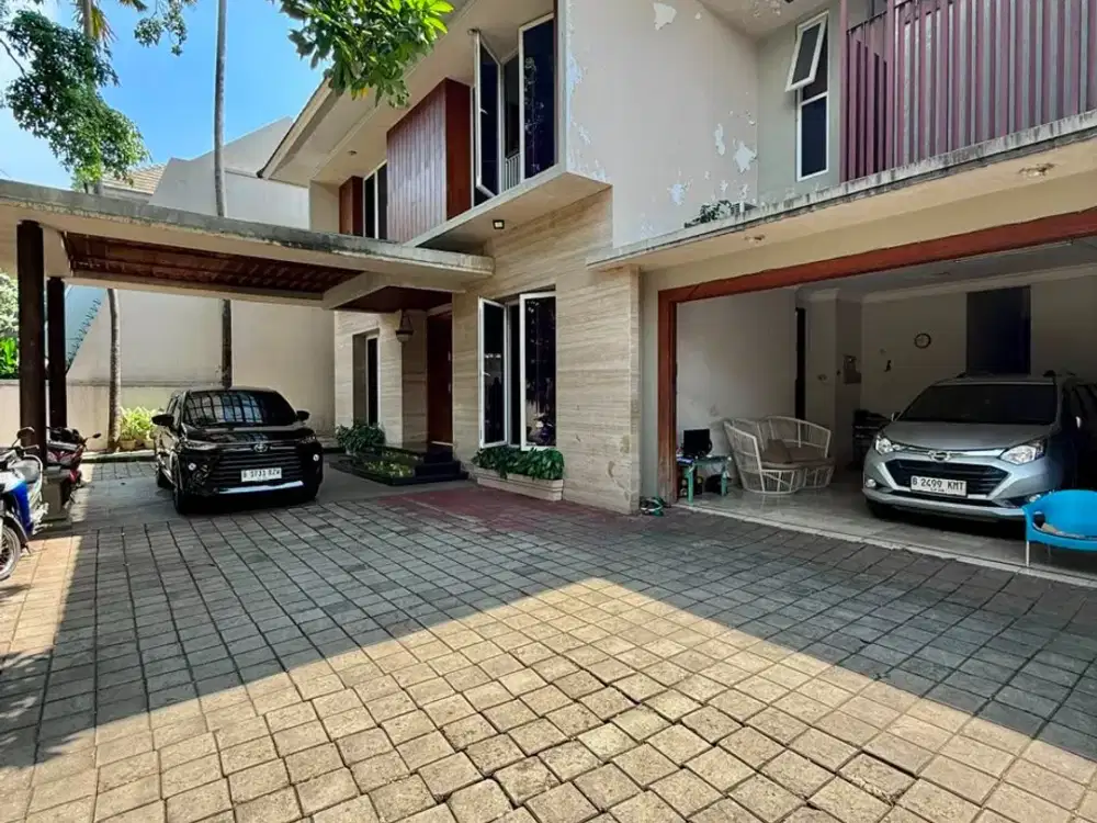 Rumah mewah Cilandak berlian ,seberang Citos TB.Simatupang Lt. 593m Lb 600m,  10 M