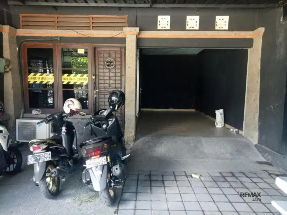 Rumah Luas 3 Kamar Dijual di Tukad Badung Denpasar Cocok untuk Usaha