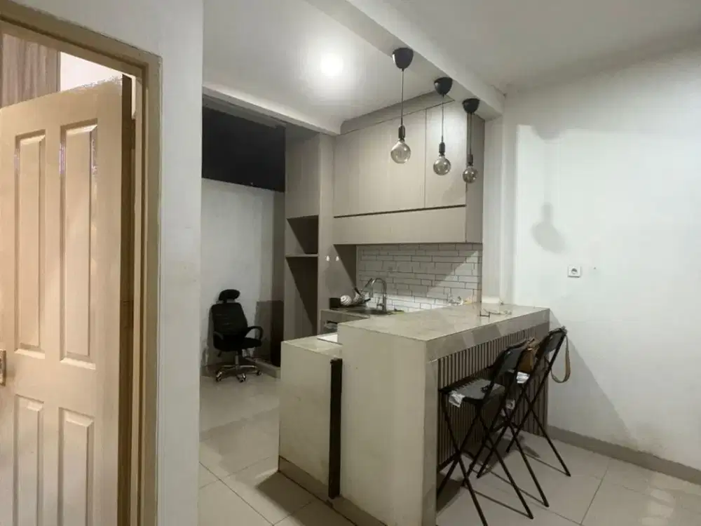 Rumah Cantik Full Furnished di Sariwangi Bandung