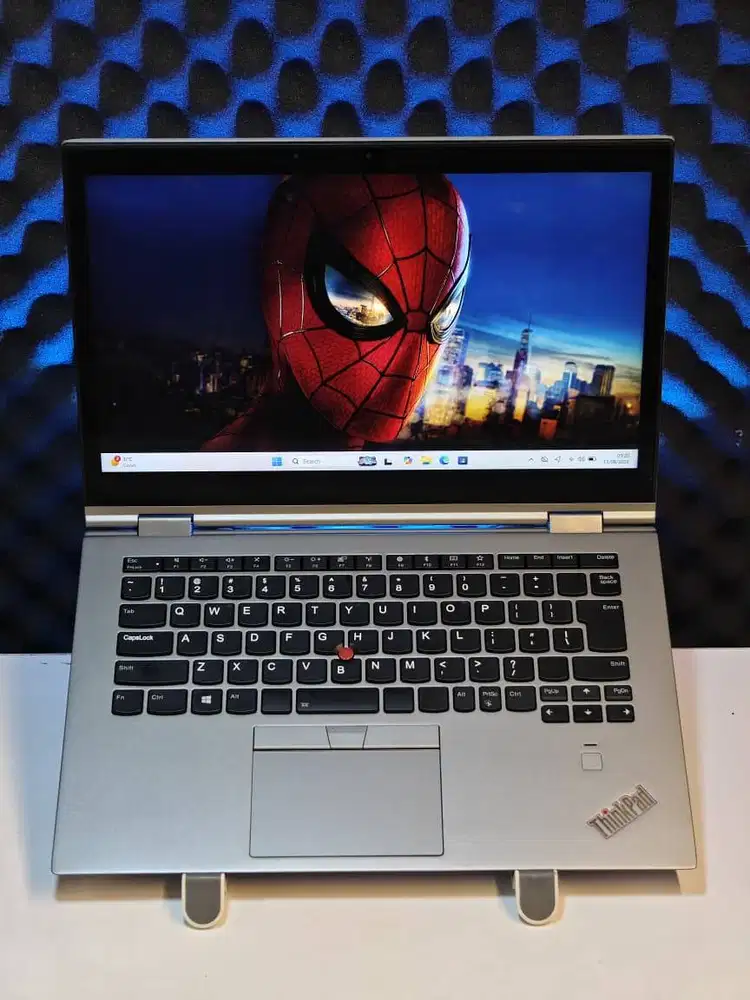 Lenovo ThinkPad X1 Yoga Touchscreen i5-8250U Ram 8GB SSD 256GB