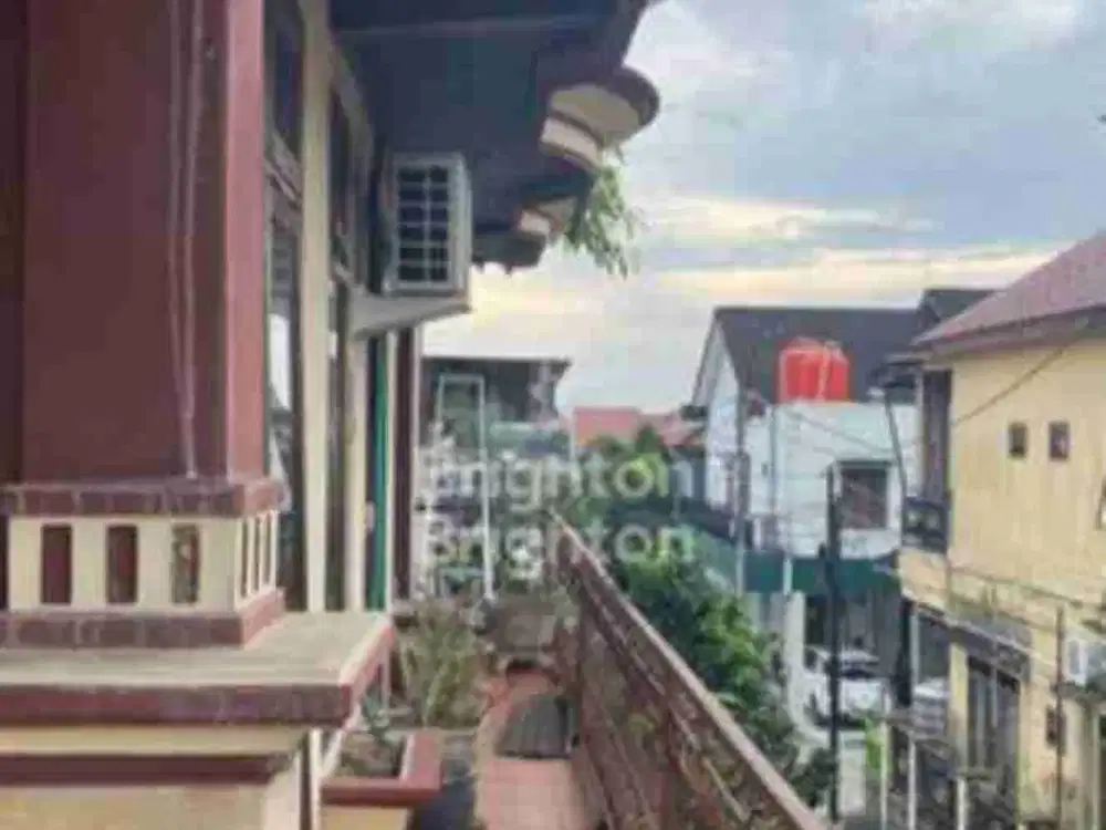 Dijual rumah di Jl. MT Haryono Gg. PLN, SHM, siap huni.