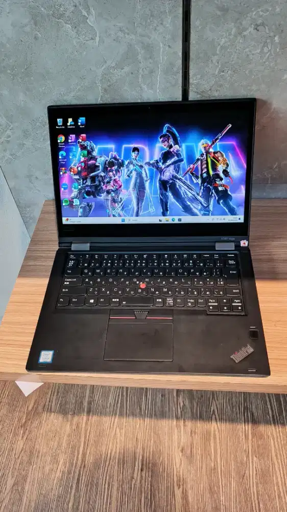 Dijual : Lenovo Thinkpad X380 Yoga - Lipat 360drjt &  Tounscreeen