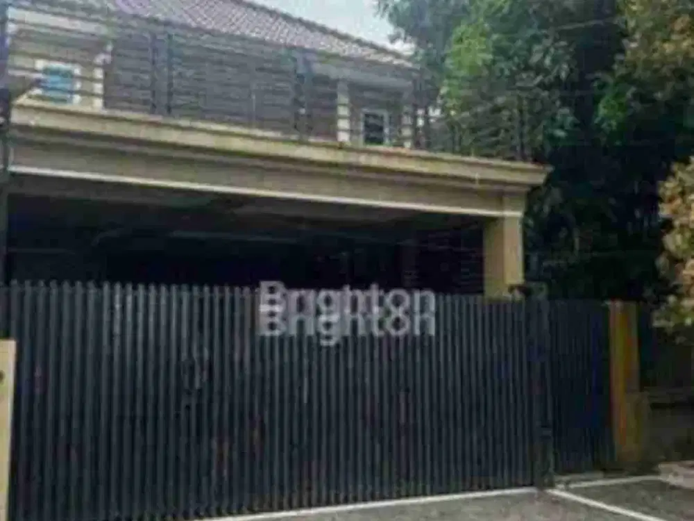 Dijual rumah besar SHM di Perum Posindo Jl. Manunggal