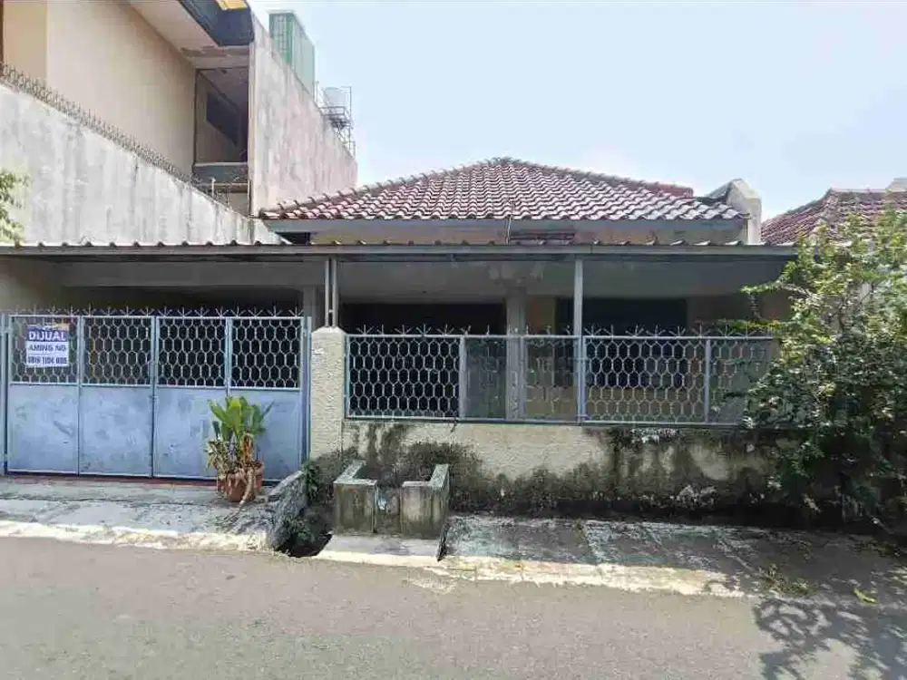 Rumah 1,25 lantai row jalan 2 mobil dijual lingkungan tenang Cipinang Jatinegara Jakarta Timur