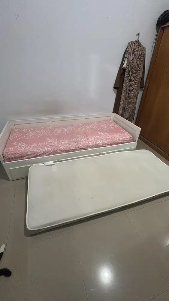 Kasur ikea dipan shopee