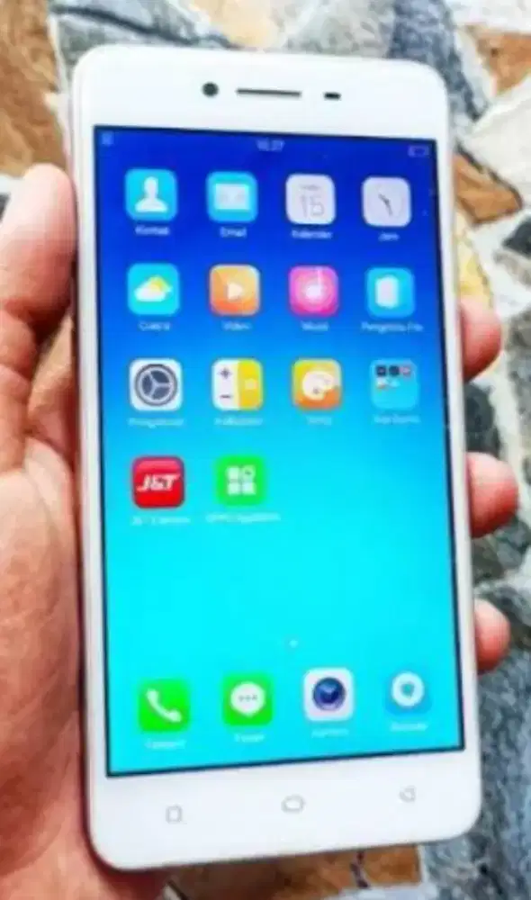 Oppo a37 ram 2/16 masih orian mulus normal