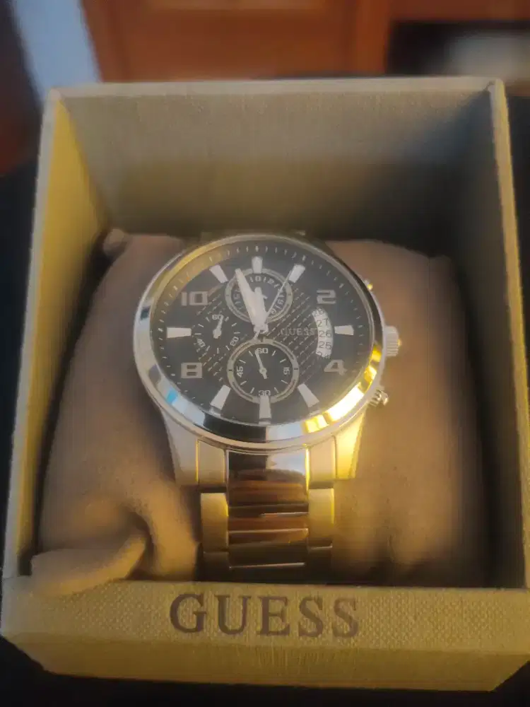 Jam guess pria original second