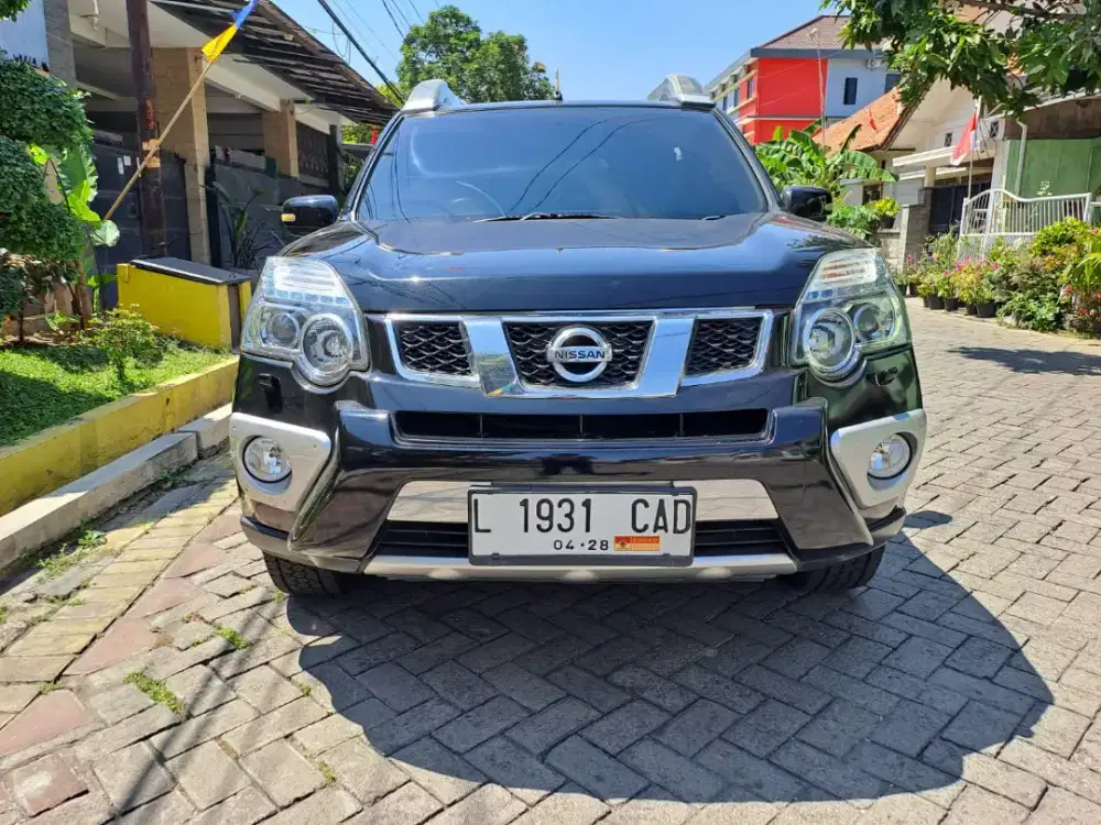NISSAN XTRAIL 2.5 XT 2013