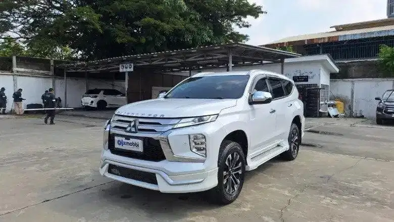 DP RENDAH - Mitsubishi Pajero Sport 2.4 Dakar 4x2 Ultimate Solar-AT 20