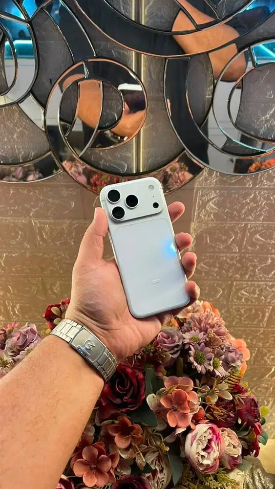 Iphone 17 Pro 256Gb Ex Ibox Silver Garansi Ibox On