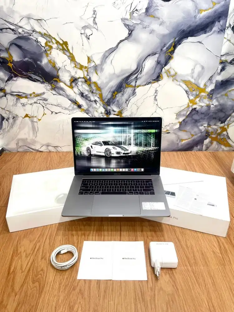 Macbook Pro Retina 13-inch 2018 i7 Tochbar