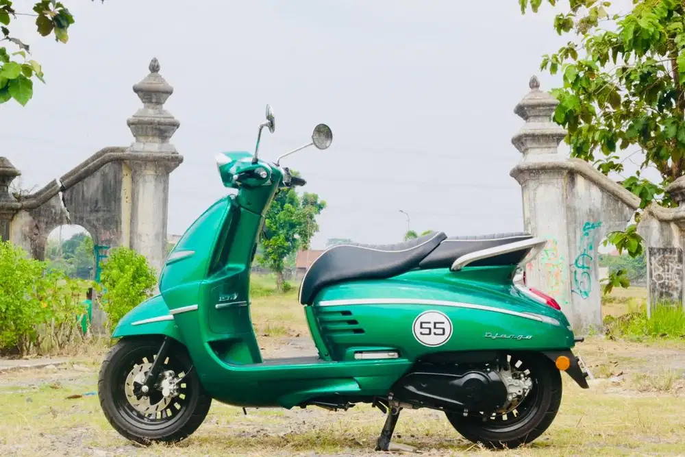 Peugeout Django 150 ABS, Xmax, Forza, Primavera