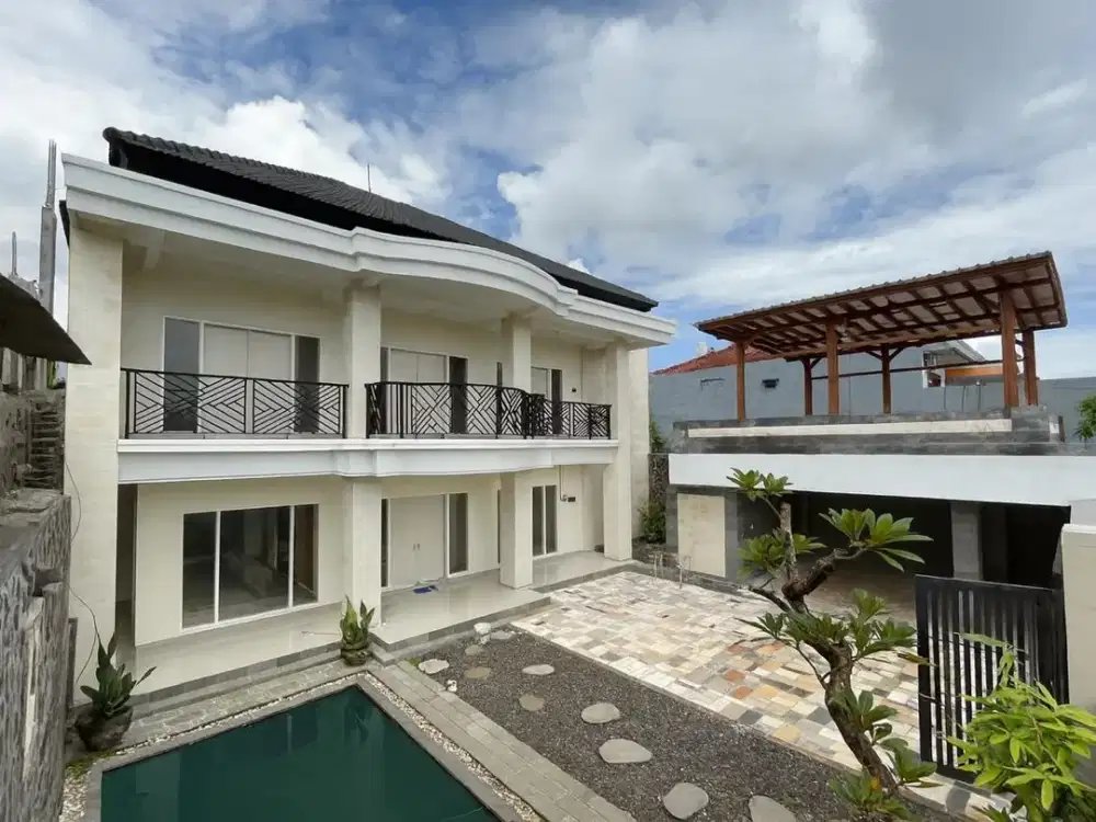 Rumah Semi Villa 3 Kamar di Kawasan Premium Teuku Umar