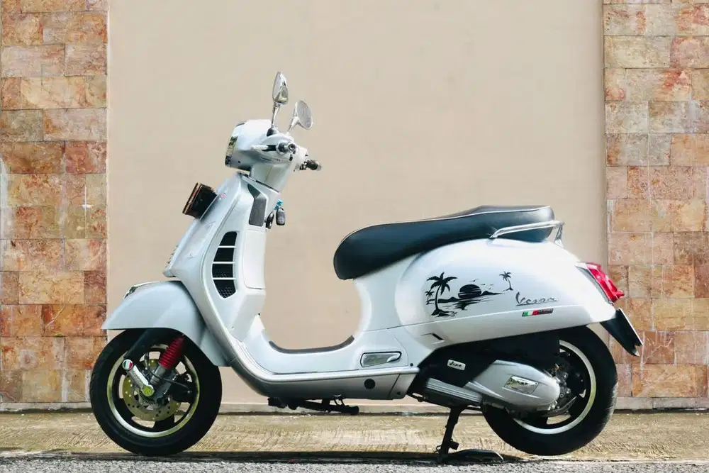 Vespa Metic GTS Super ABS LE 2022, Xmax, Forza, SR GT200
