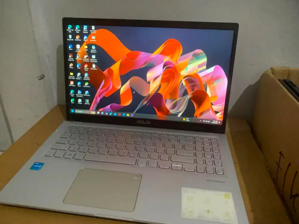 Laptop asus vivobook A516EA
