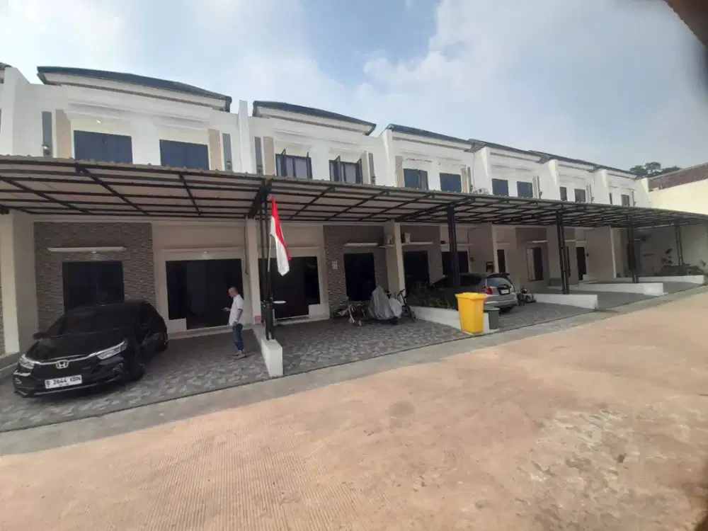 Rumah 2lantai siap huni lokasi dijatiwarna dekat pintu tol dan jalan utama