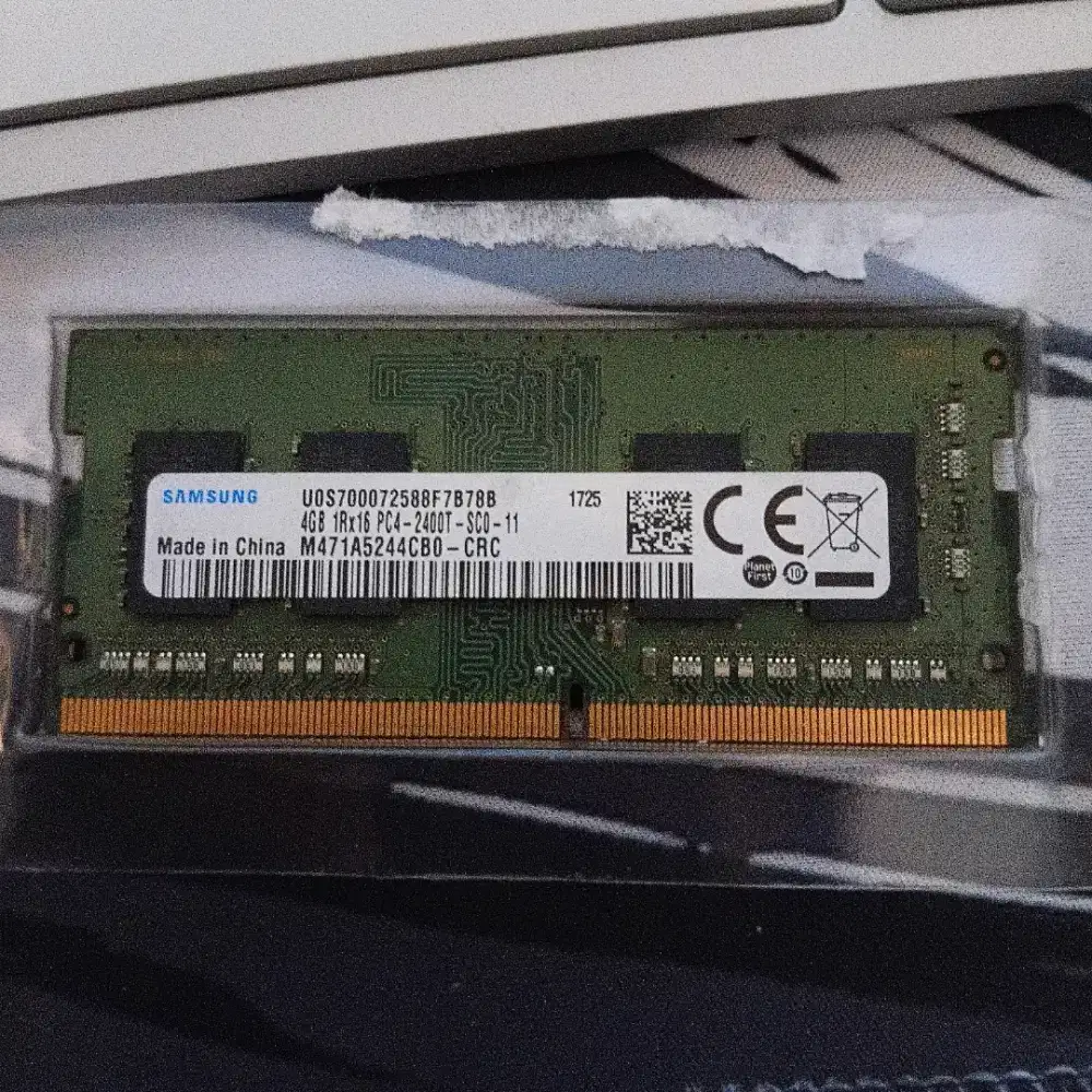 Samsung RAM Laptop DDR4 4GB 2400MHz SODIMM