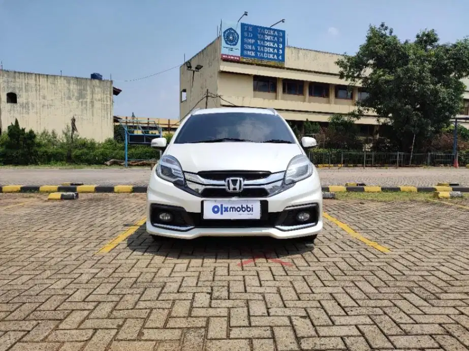 TDP 7, JT Honda Mobilio 1.5 RS Bensin-AT Putih 2015