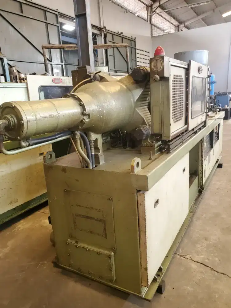Mesin injeksi injection Nissei FS80