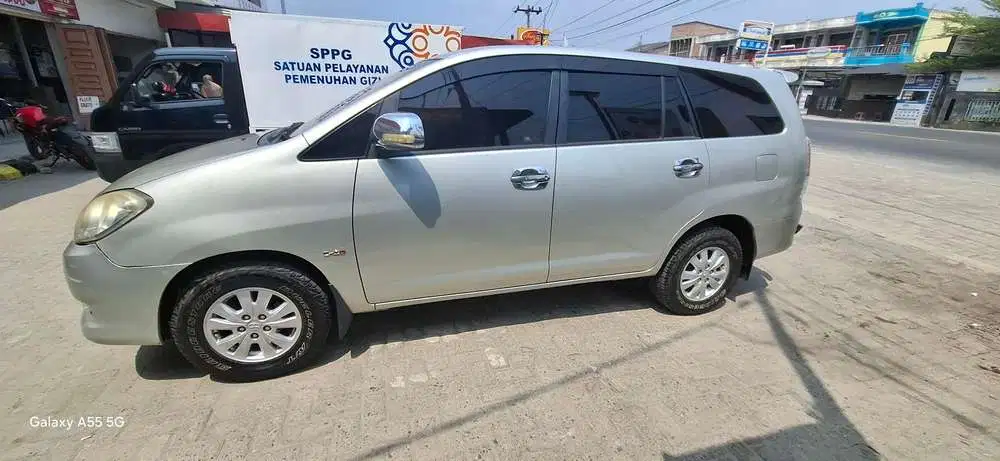 Toyota Kijang Innova 2009 Diesel