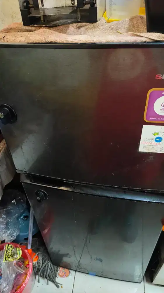 Kulkas 2 pintu seken rasa baru