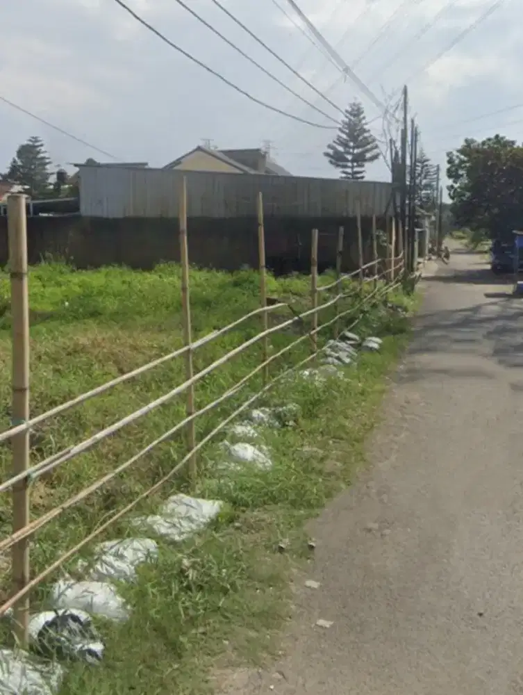 Tanah di jula lokasi masuk mobil lokasi Cijawura hilir