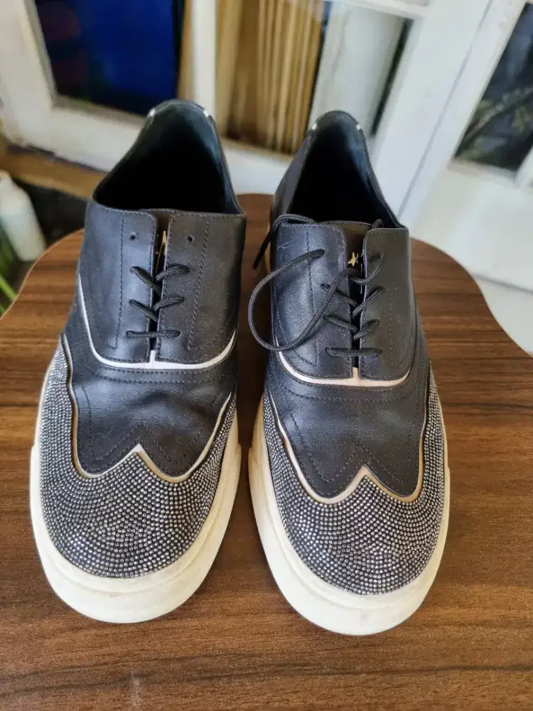 Sepatu brand Giuseppe Zanotti size 41