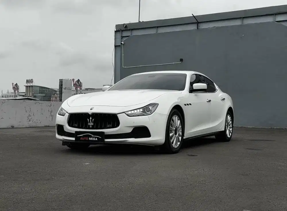 Maserati Ghibli 3.0 V6 Twin Turbocharged M157 Ferrari F160 Engine 2014