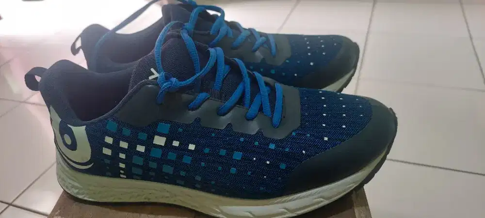 Sepatu pria lokasi cimahi