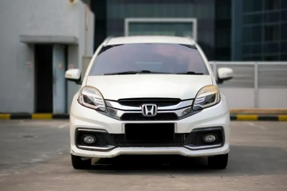 ‼️Dp 10jt Km 95rb‼️ Honda Mobilio RS 1.5 matic 2015 Siap Pakai