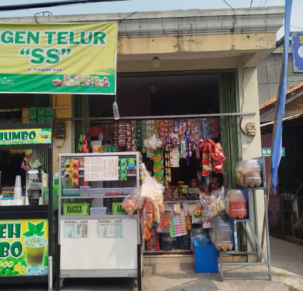 pegawai toko sembako