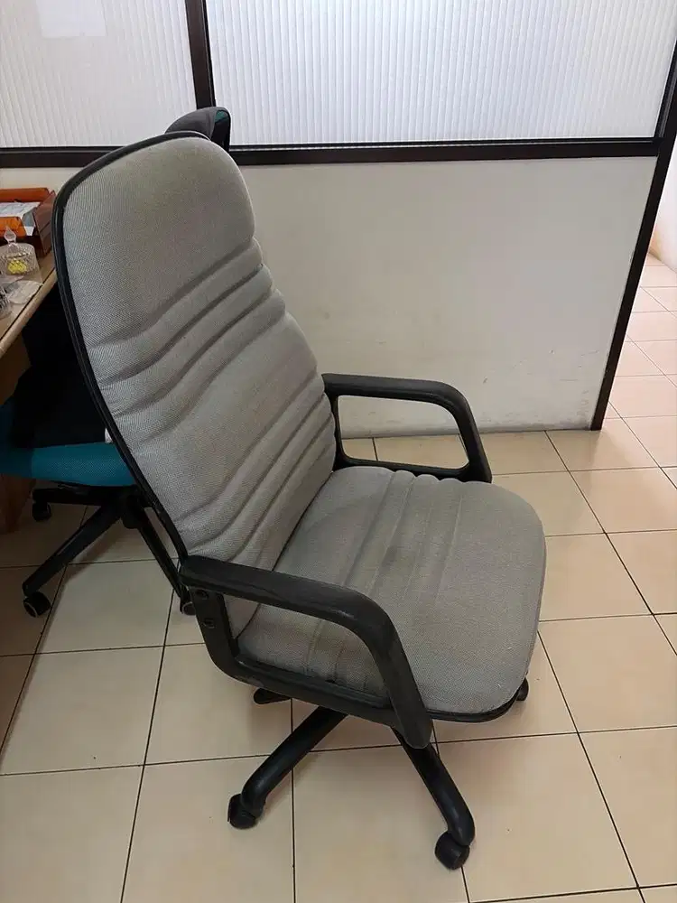 Kursi kantor roda ok