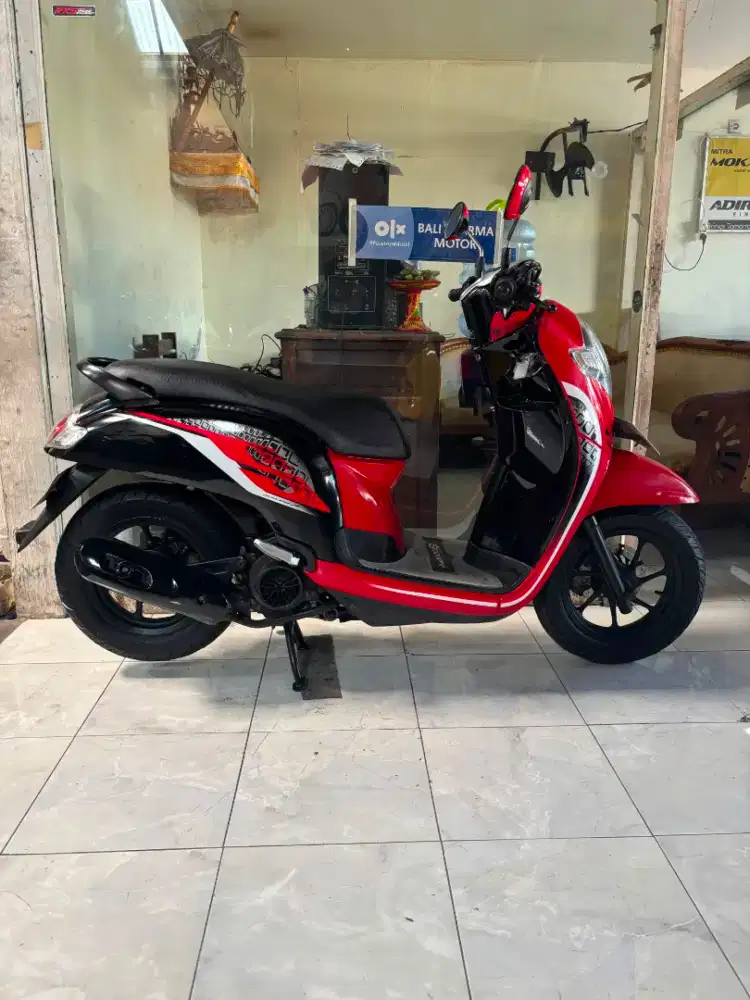 Scoopy fi thn 2017 cash. Bali dharma motor.