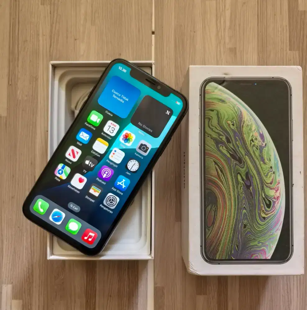 IPHONE XS 64 GB