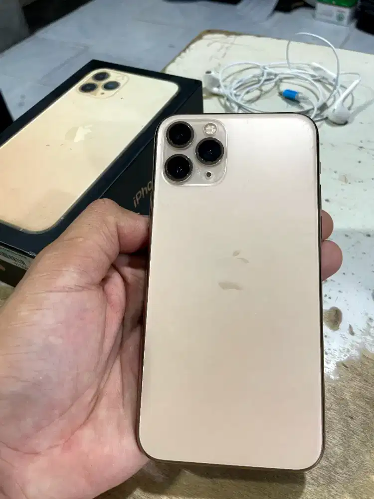 iPhone 11 pro 64gb lengkap
