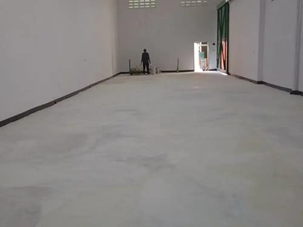 Gudang Siap Pakai Ada Loading Dock di Sultan Agung Bekasi