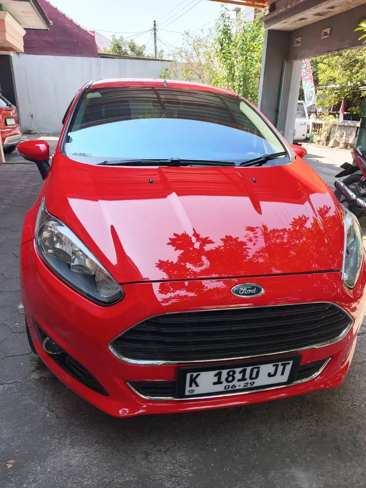 Ford Fiesta S 1.5 AT 2014